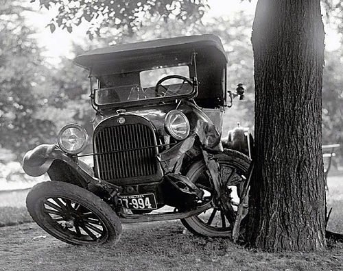 Nostaljik İlk Araba Kazaları galerisi resim 13